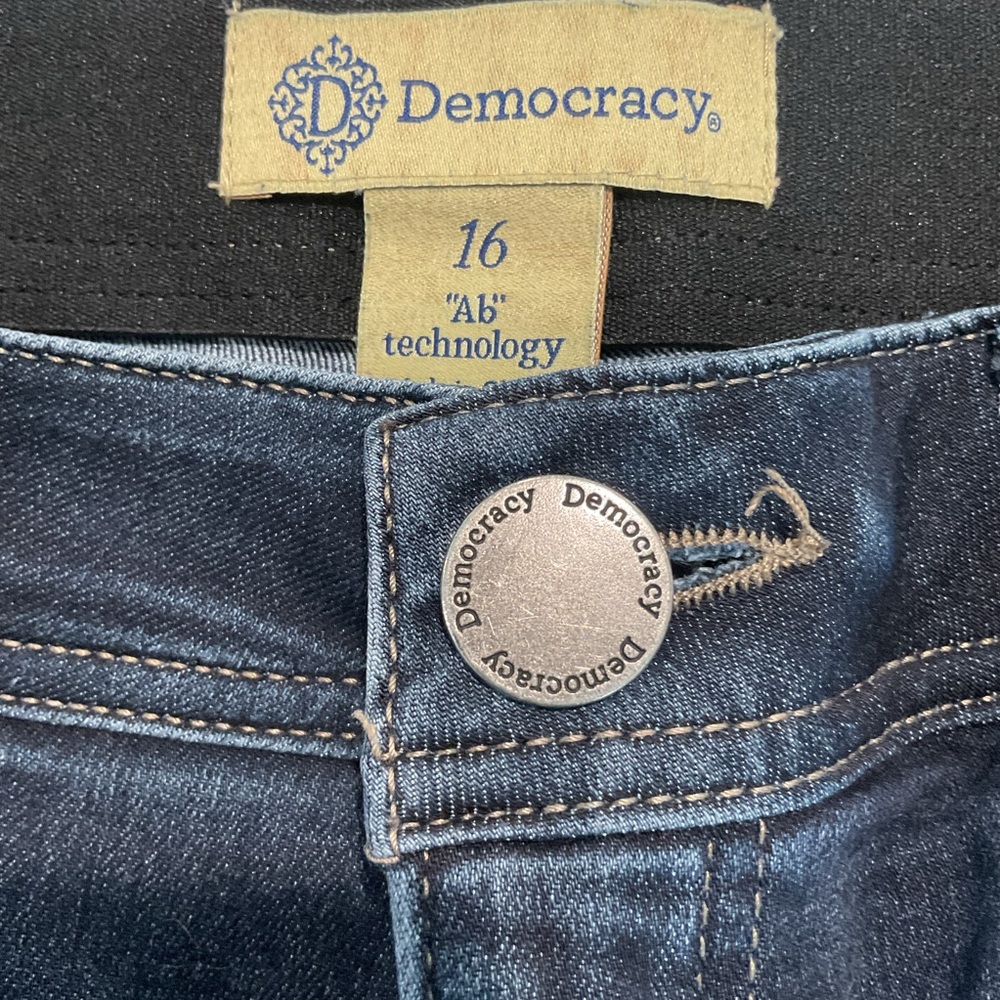 Democracy Women's Deep Indigo Skinny Jeans